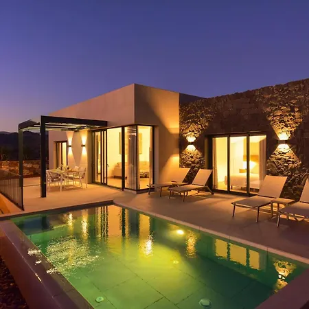 Yucas 1 By Villagrancanaria Vila