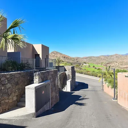 Yucas 1 By Villagrancanaria Vila *